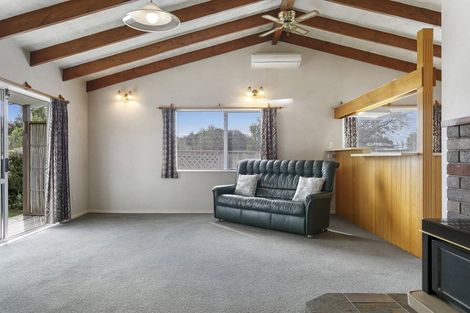 Photo of property in 143 Acacia Bay Road, Nukuhau, Taupo, 3330