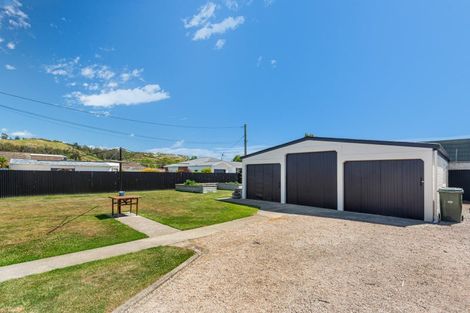 Photo of property in 20 Sandringham Street, Oamaru North, Oamaru, 9400