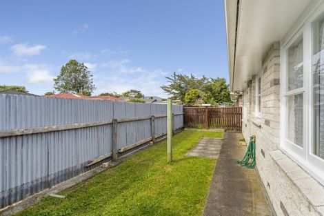 Photo of property in 3 Alice Place, Levin, 5510