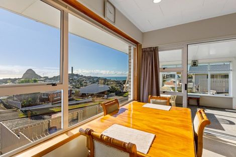 Photo of property in 24 Crownhill Street, Spotswood, New Plymouth, 4310