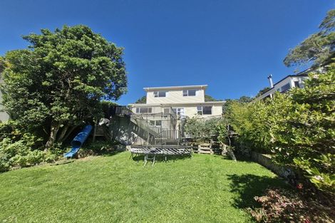 Photo of property in 13 Waikare Street, Karori, Wellington, 6012