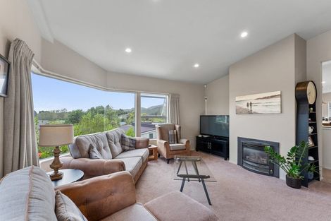 Photo of property in 14 Charlotte Way, Raumati South, Paraparaumu, 5032