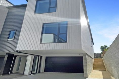 Photo of property in 11/23 Middleton Road, Johnsonville, Wellington, 6037