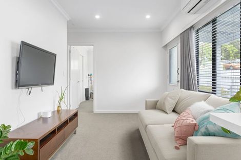 Photo of property in 1/2 Moana Street, Frankton, Hamilton, 3204