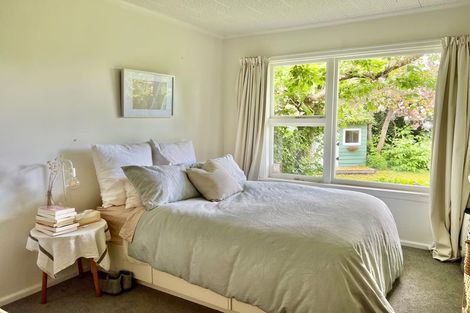 Photo of property in 145 Avonhead Road, Avonhead, Christchurch, 8042