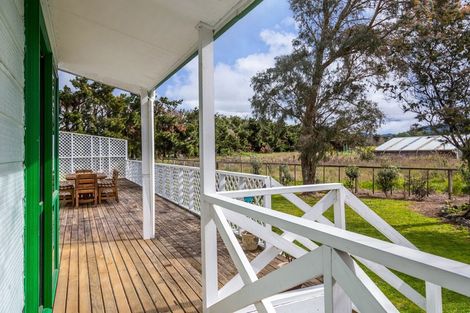 Photo of property in 32 Bidwills Cutting Road, Greytown, 5794