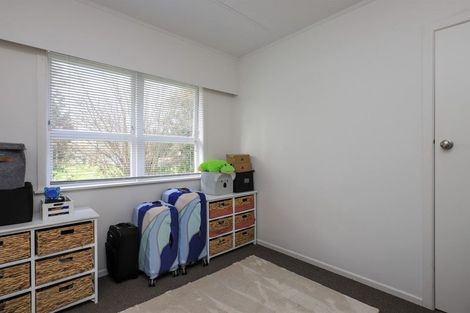 Photo of property in 16 Mangarau Crescent, Havelock North, 4130