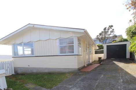 Photo of property in 81 Beazley Avenue, Paparangi, Wellington, 6037