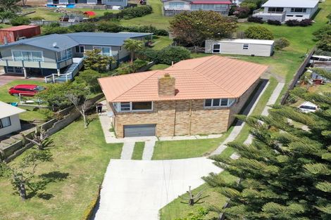 Photo of property in 93 Town Point Road, Maketu, Te Puke, 3189