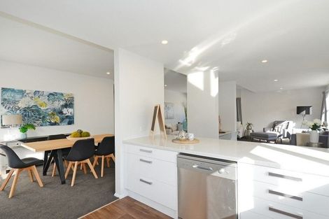 Photo of property in 65 Hutt Road, Petone, Lower Hutt, 5012