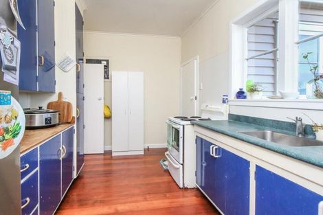 Photo of property in 48 Routley Drive, Glen Eden, Auckland, 0602