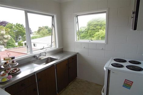 Photo of property in 10d Govett Avenue, Frankleigh Park, New Plymouth, 4310