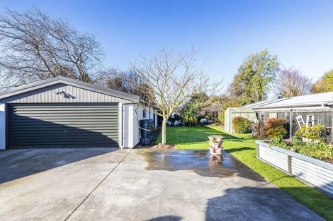 Photo of property in 3 Clipper Place, Redwood, Christchurch, 8051