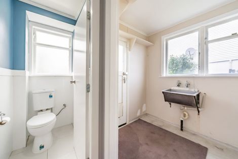 Photo of property in 40 Bell Street, Tawa, Wellington, 5028