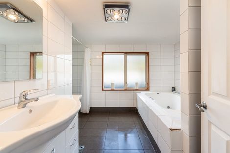 Photo of property in 7a Margate Street, Waihola, Milton, 9073