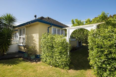 Photo of property in 2 Churchill Crescent, Te Hapara, Gisborne, 4010