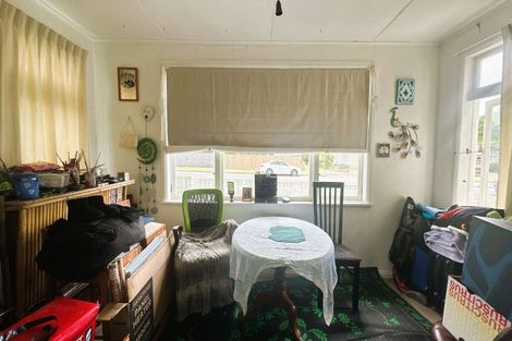 Photo of property in 18 Goldfinch Street, Taihape, 4720