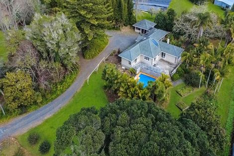 Photo of property in 27 Pa Road, Kerikeri, 0230