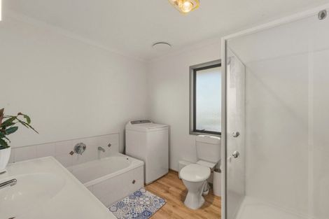 Photo of property in 1a Weka Street, Matua, Tauranga, 3110