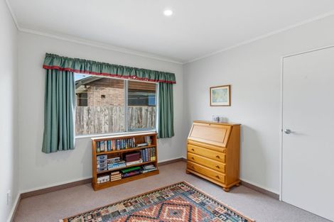 Photo of property in 68 Cedar Drive, Paraparaumu Beach, Paraparaumu, 5032