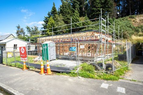 Photo of property in 394 Kaikorai Valley Road, Bradford, Dunedin, 9011