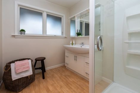 Photo of property in 6 Wroxton Terrace, Merivale, Christchurch, 8014