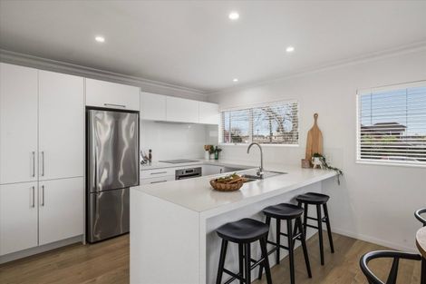 Photo of property in 30 Edgecumbe Road, Tauranga, 3110