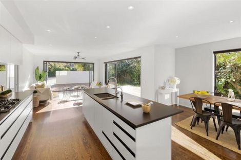 Photo of property in 15 Chislehurst Place, Bryndwr, Christchurch, 8052