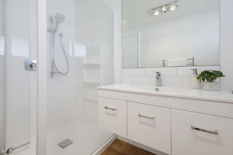 Photo of property in 15 Jersey Place, Bell Block, New Plymouth, 4312