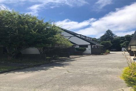 Photo of property in 4/31 Mana Avenue, Titahi Bay, Porirua, 5022