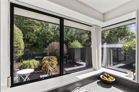 Photo of property in 1/8 Torvill And Dean Lane, Cashmere, Christchurch, 8022