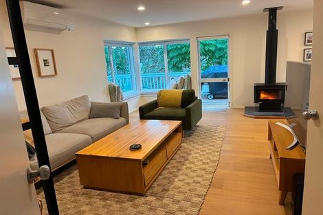 Photo of property in 13b Rodney Road, Northcote Point, Auckland, 0627