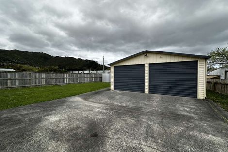 Photo of property in 11 Bythell Street, Wainuiomata, Lower Hutt, 5014