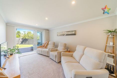 Photo of property in 2 Otira Grove, Kelson, Lower Hutt, 5010