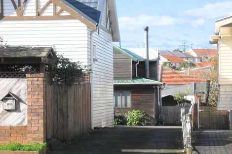 Photo of property in 10a Winstone Road, Mount Roskill, Auckland, 1041