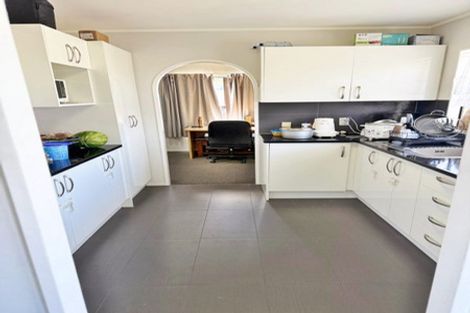 Photo of property in 23 Addison Drive, Glendene, Auckland, 0602