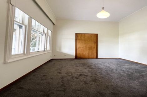 Photo of property in 145 Ocean View Road, Hillcrest, Auckland, 0627