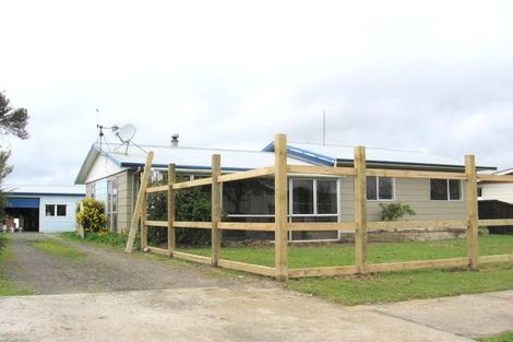 Photo of property in 53 Dewe Avenue, Feilding, 4702