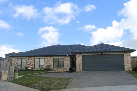 Photo of property in 20 Gordal Place, Flat Bush, Auckland, 2016