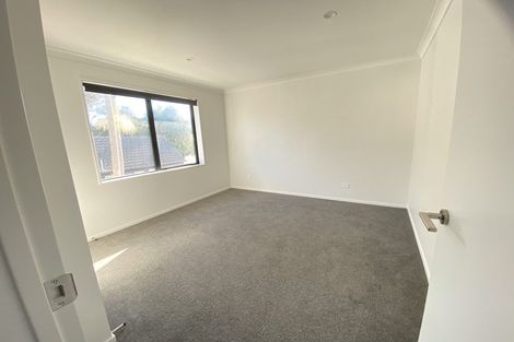 Photo of property in 6b Jern Place, Eastern Beach, Auckland, 2012