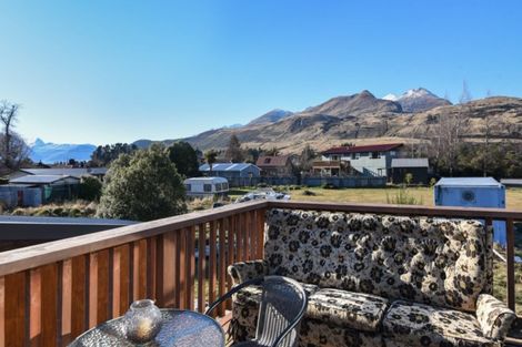 Photo of property in 13 Forbes Place, Glenorchy, 9372
