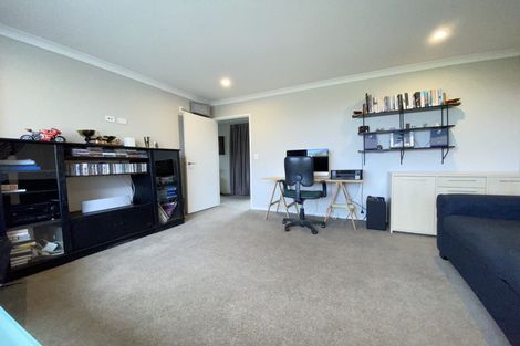 Photo of property in 26 Lacebark Drive, Kinloch, Taupo, 3377