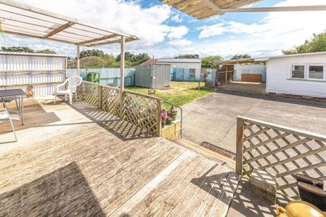 Photo of property in 92 Swiss Avenue, Gonville, Whanganui, 4501