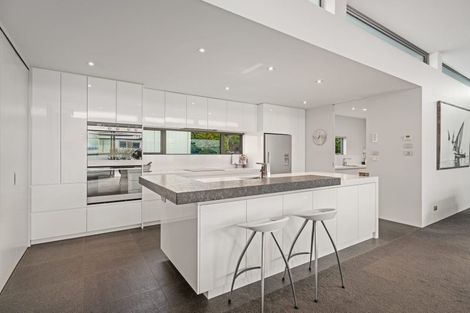 Photo of property in 15 Faulks Terrace, Wanaka, 9305