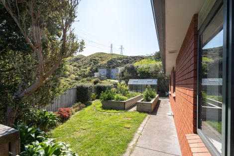 Photo of property in 17 Cheetwood Street, Churton Park, Wellington, 6037