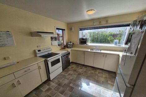 Photo of property in 5 Annell Place, Burnside, Christchurch, 8053
