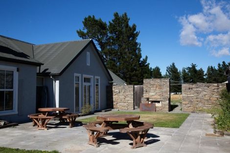 Photo of property in Oturehua Lodge, 74 Lockhart Road, Oturehua, 9386