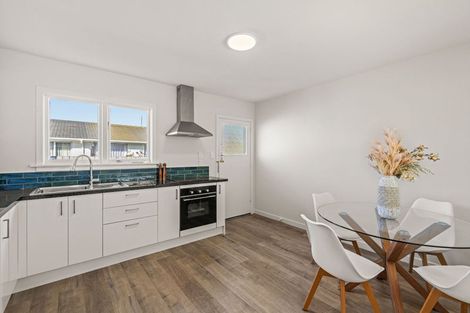 Photo of property in 4/543 Worcester Street, Linwood, Christchurch, 8011