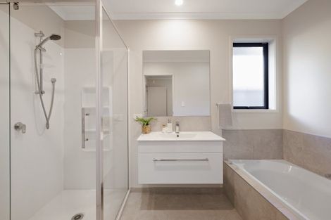 Photo of property in 30 Komata Crescent, Papamoa Beach, Papamoa, 3118