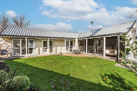 Photo of property in 4 Bowen Place, Tamatea, Napier, 4112
